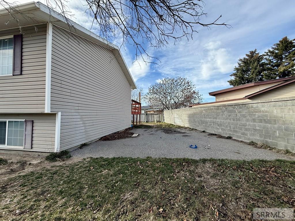 155 Hummingbird Lane Shelley, ID 83274 - Photo 41 of 47