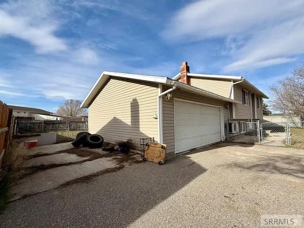 $295,000 | 155 Hummingbird Lane, Shelley, ID 83274