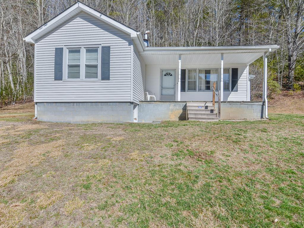 2397 Spivey Mountain Road Erwin, TN 37650 - Photo 3 of 36 Photo 3