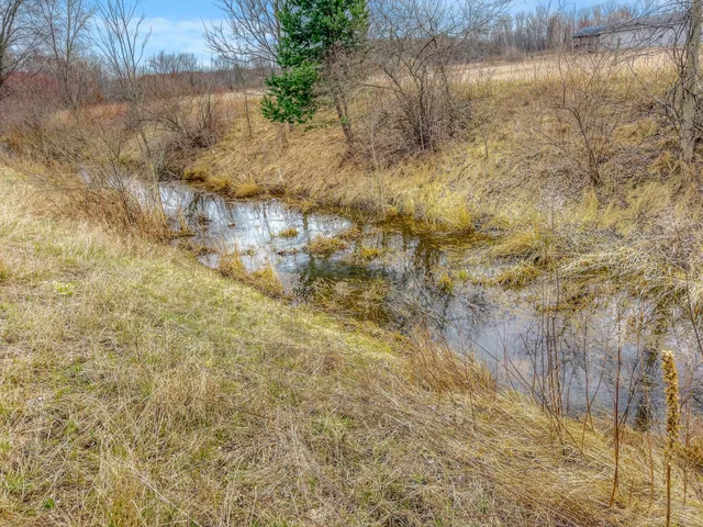 $39,900 | 8692 East Baseline Road, Mount Pleasant, MI 48858