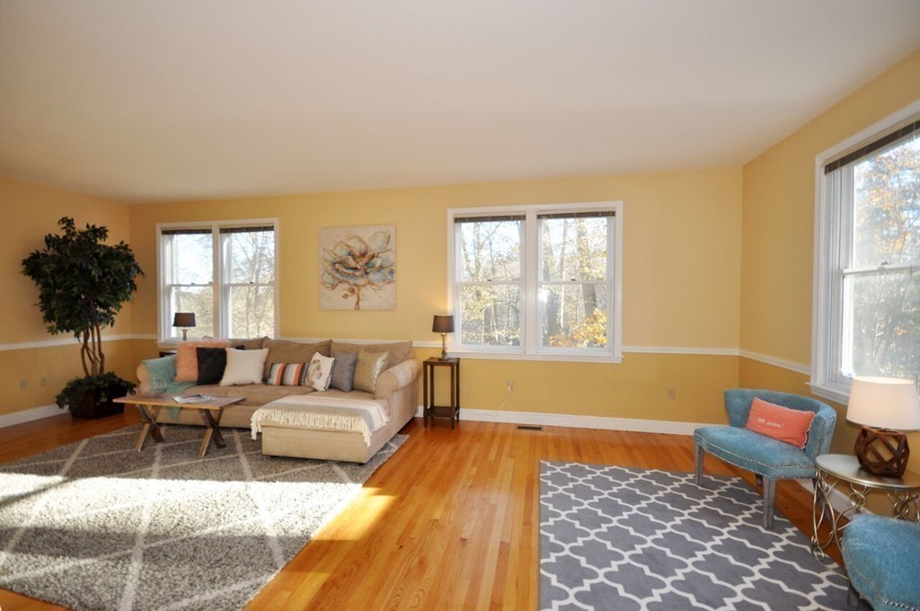 80 Longfellow Road Wellesley, MA 02481 - Photo 11 of 28