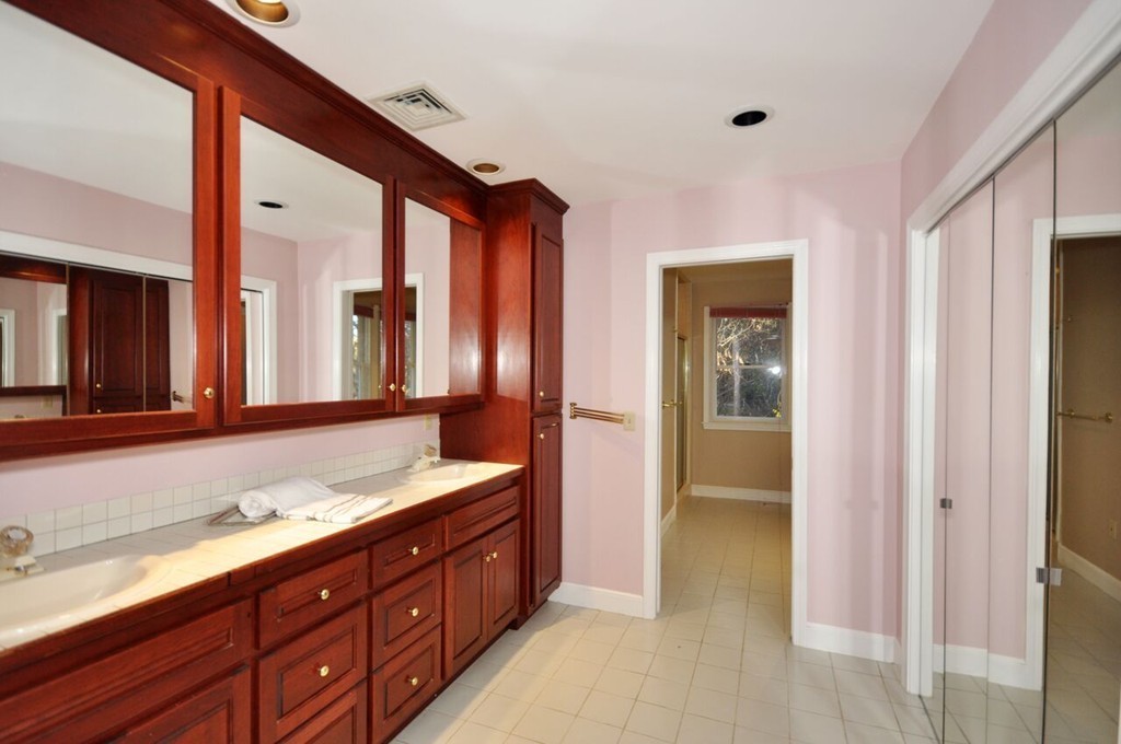 80 Longfellow Road Wellesley, MA 02481 - Photo 18 of 28
