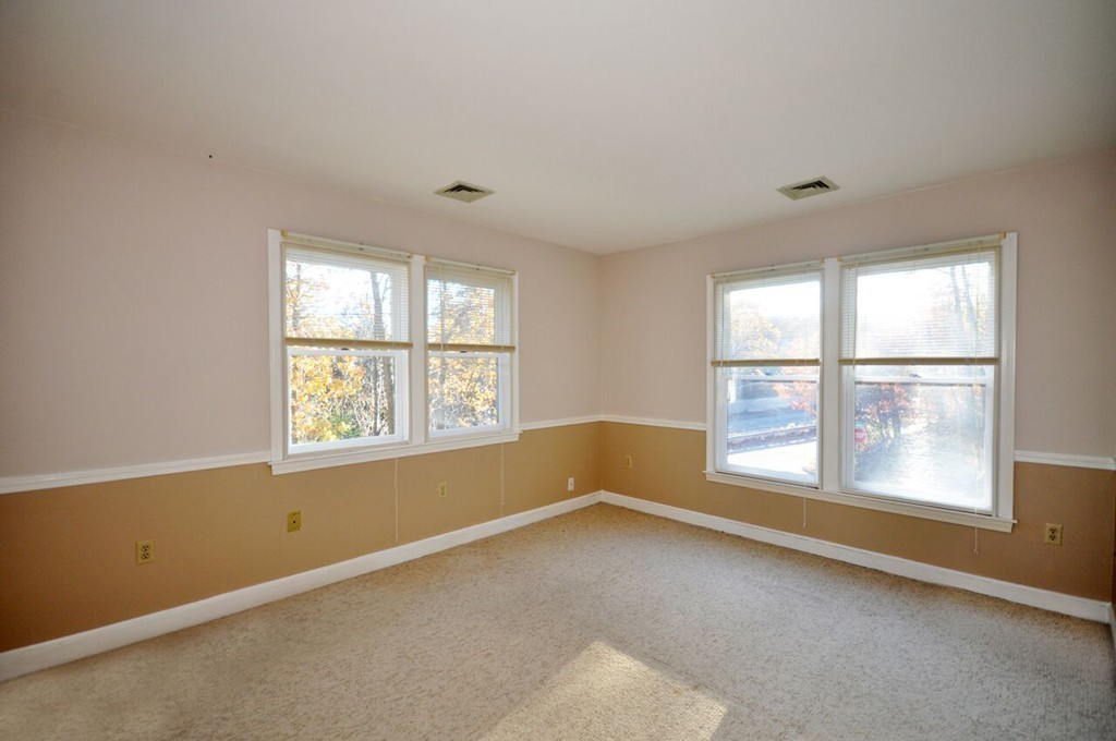 80 Longfellow Road Wellesley, MA 02481 - Photo 19 of 28