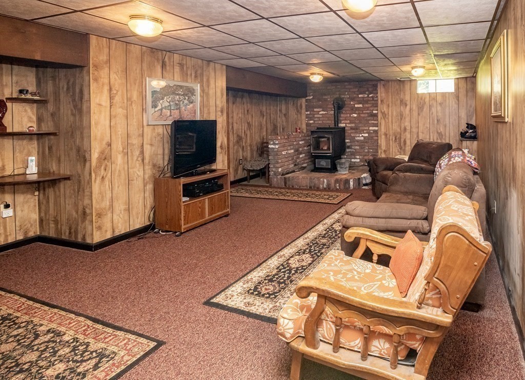 19 George Street Webster, MA 01570 - Photo 33 of 42 Gallery Image 33