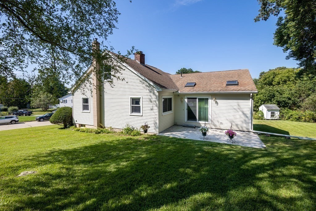 19 George Street Webster, MA 01570 - Photo 37 of 42 Gallery Image 37