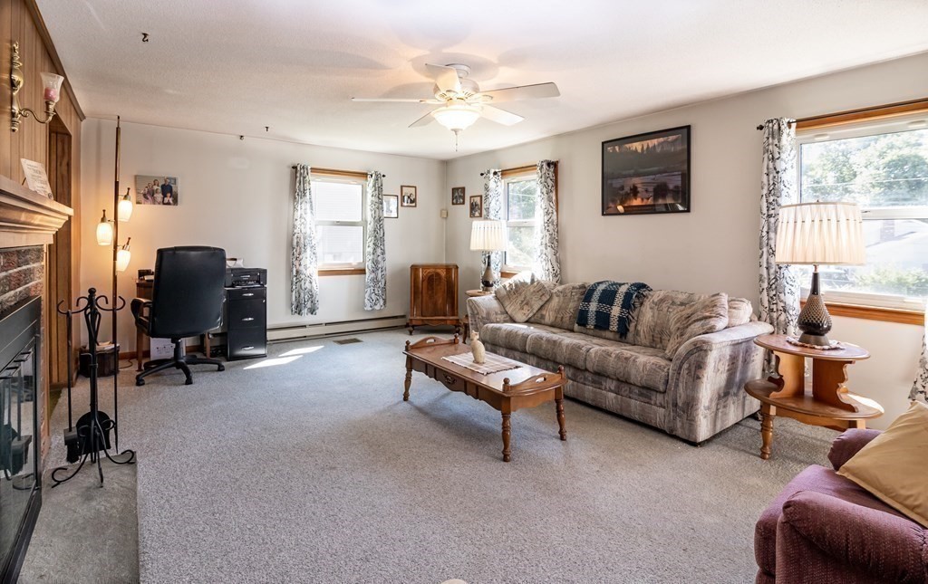 19 George Street Webster, MA 01570 - Photo 4 of 42 Gallery Image 4