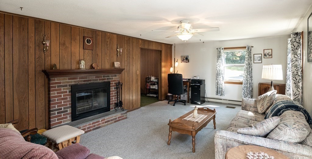 19 George Street Webster, MA 01570 - Photo 9 of 42 Gallery Image 9