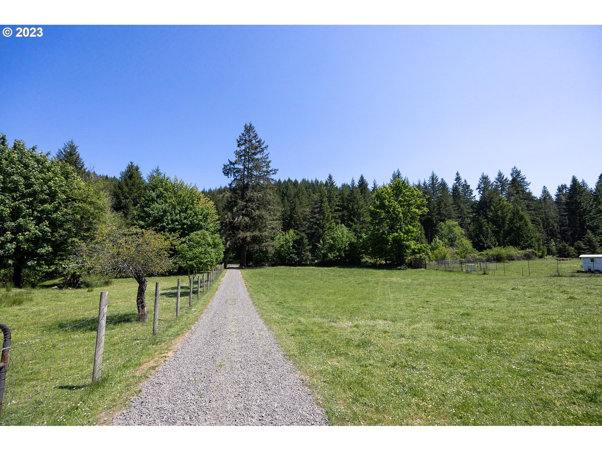 84978 Battle Creek Road Eugene, OR 97402 - Photo 42 of 47