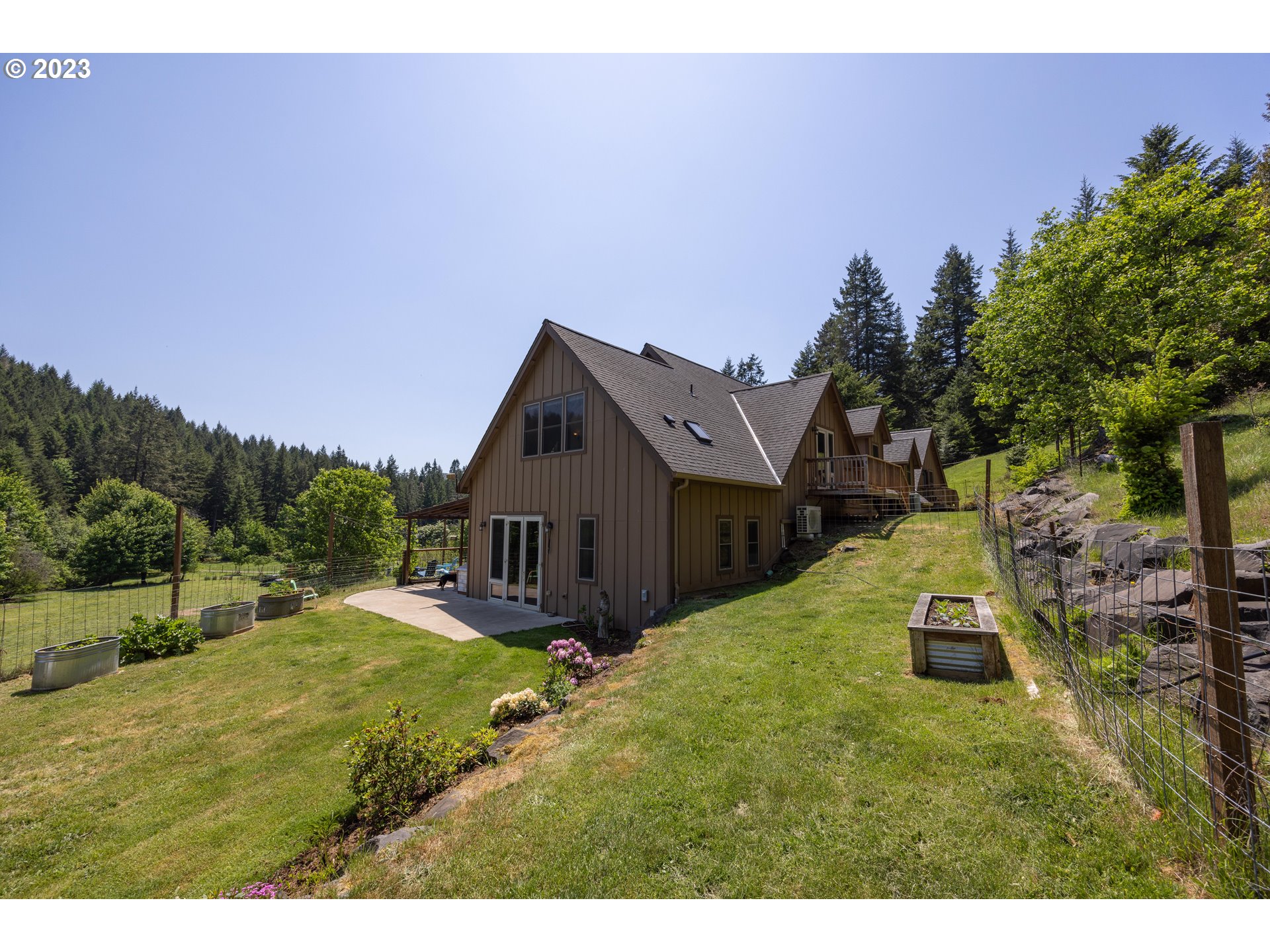 84978 Battle Creek Road Eugene, OR 97402 - Photo 9 of 47