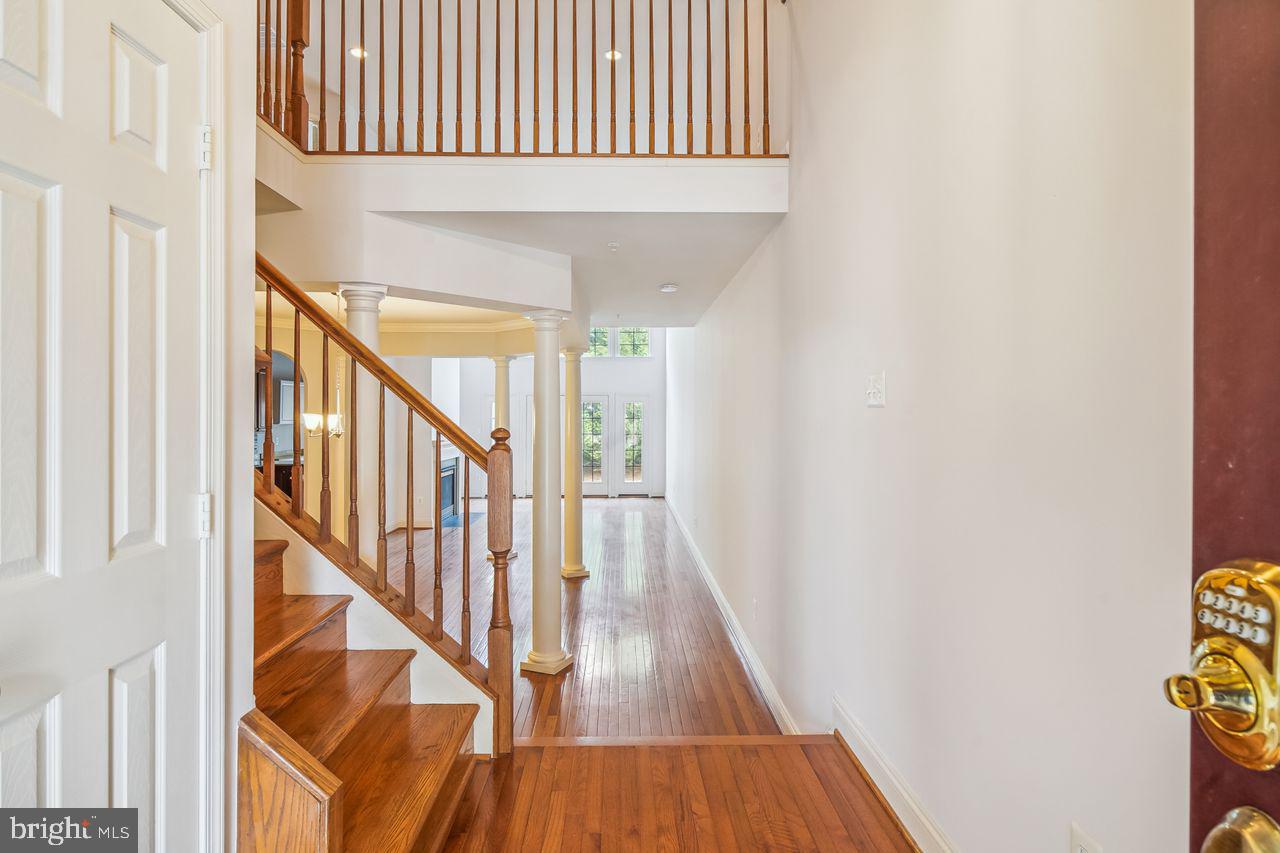3011 Sanctuary Lane Frederick, MD 21701 - Photo 4 of 41 Entry foyer