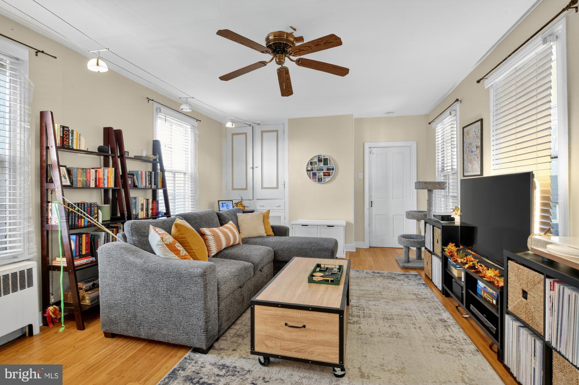 350 Green Lane Philadelphia, PA 19128 - Photo 18 of 48