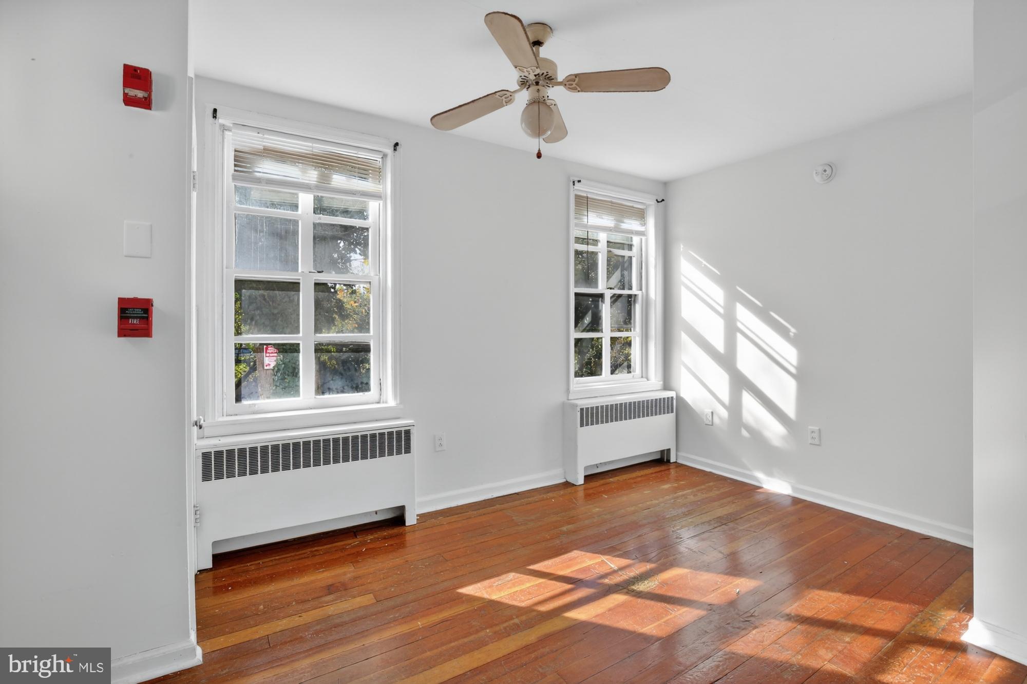 350 Green Lane Philadelphia, PA 19128 - Photo 34 of 48