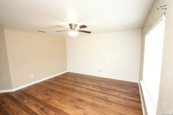 $1,550 | 3903 Southern Field, San Antonio, TX 78222