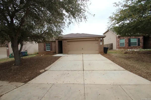 $1,550 | 3903 Southern Field, San Antonio, TX 78222