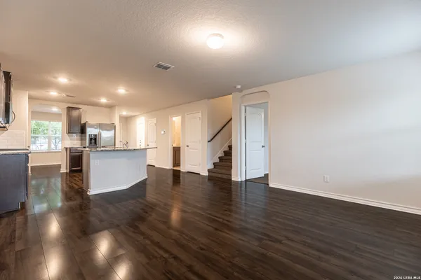 $2,250 | 2918 Lindenwood Run, San Antonio, TX 78245