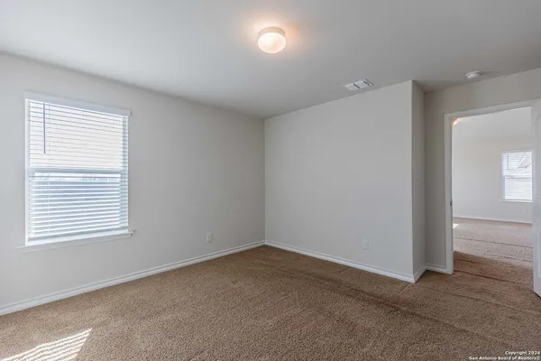 $2,250 | 2918 Lindenwood Run, San Antonio, TX 78245