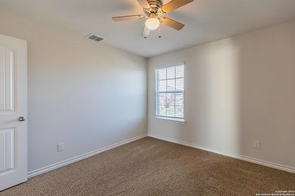 $2,250 | 2918 Lindenwood Run, San Antonio, TX 78245