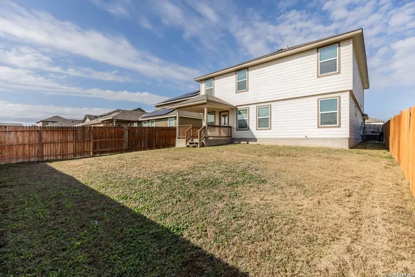 $2,250 | 2918 Lindenwood Run, San Antonio, TX 78245