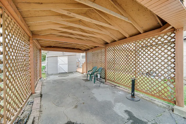 $133,900 | 293 West 15th Street, Chicago Heights, IL 60411