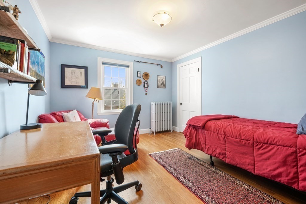 31 Malcolm Road Boston, MA 02130 - Photo 31 of 35 a living room with furniture