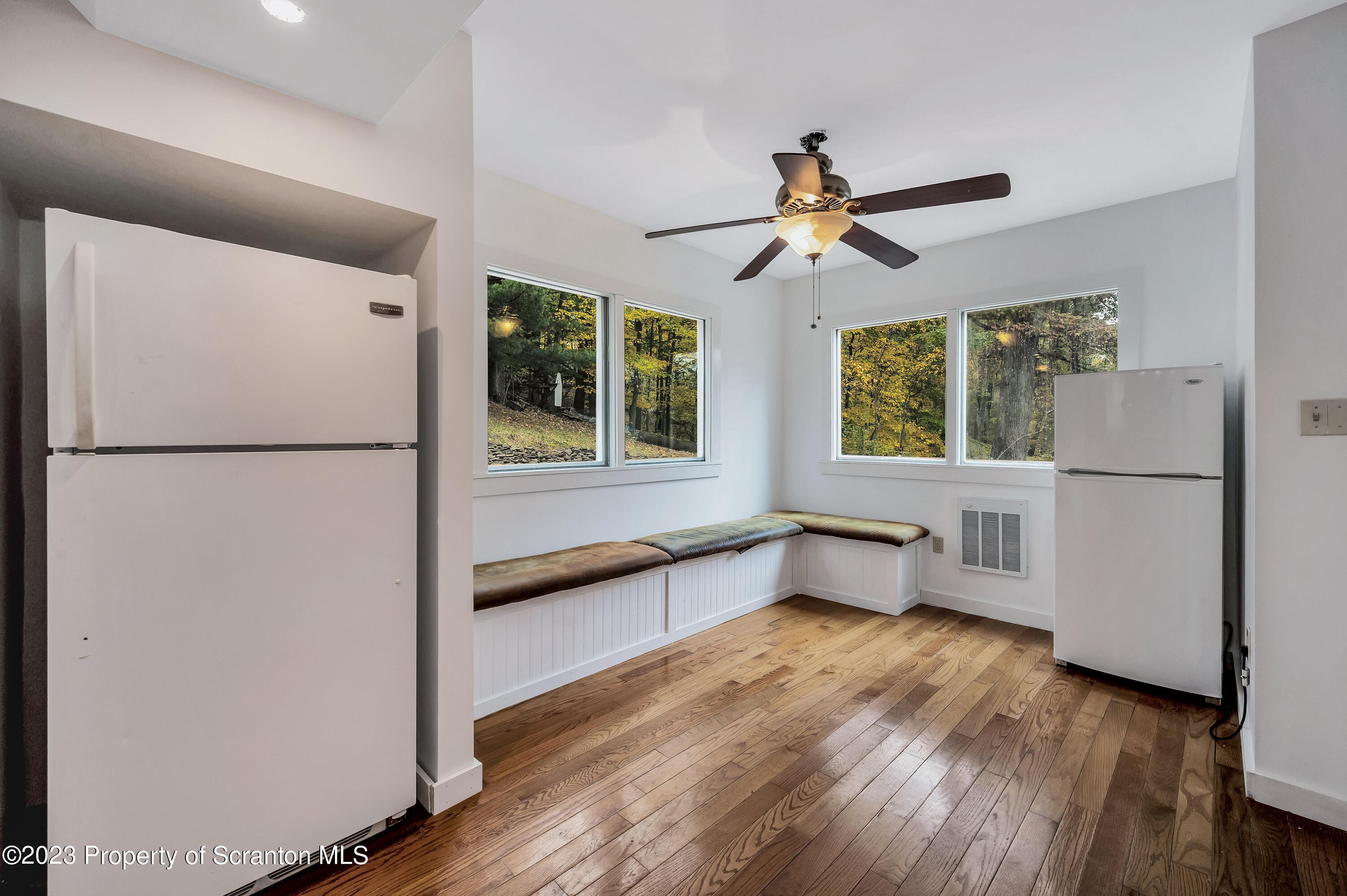 21 Ridge Street Dallas, PA 18612 - Photo 15 of 92