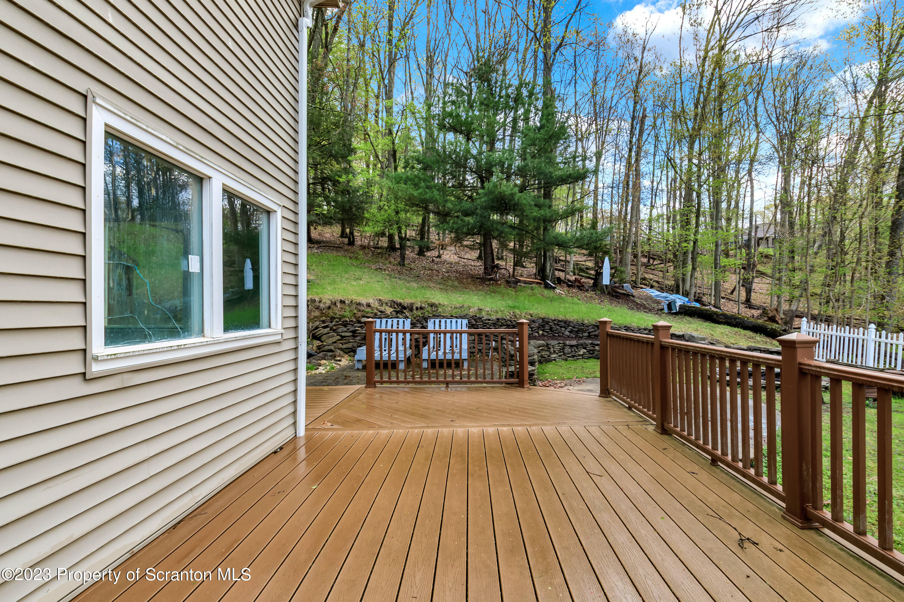 21 Ridge Street Dallas, PA 18612 - Photo 39 of 92