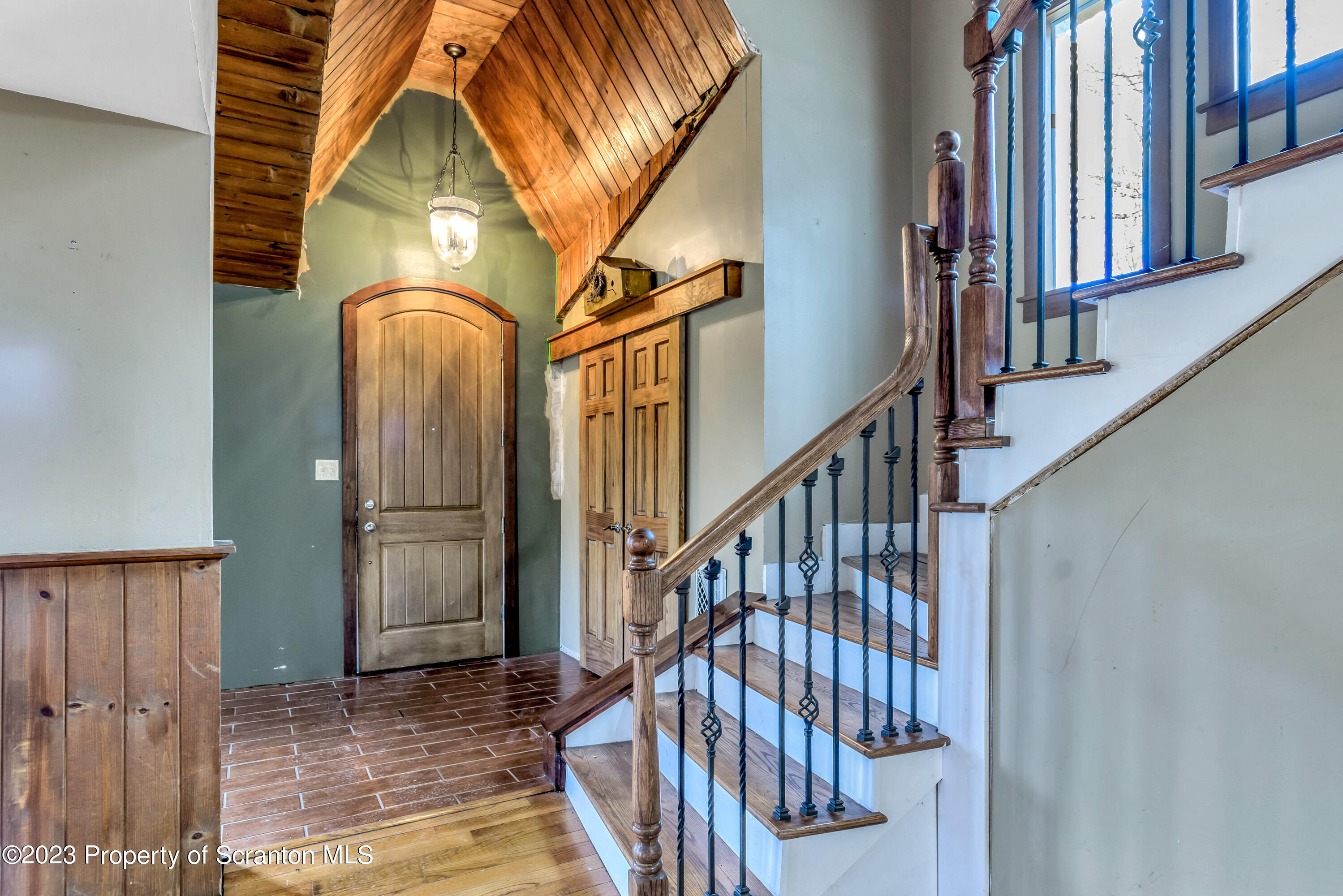 21 Ridge Street Dallas, PA 18612 - Photo 45 of 92