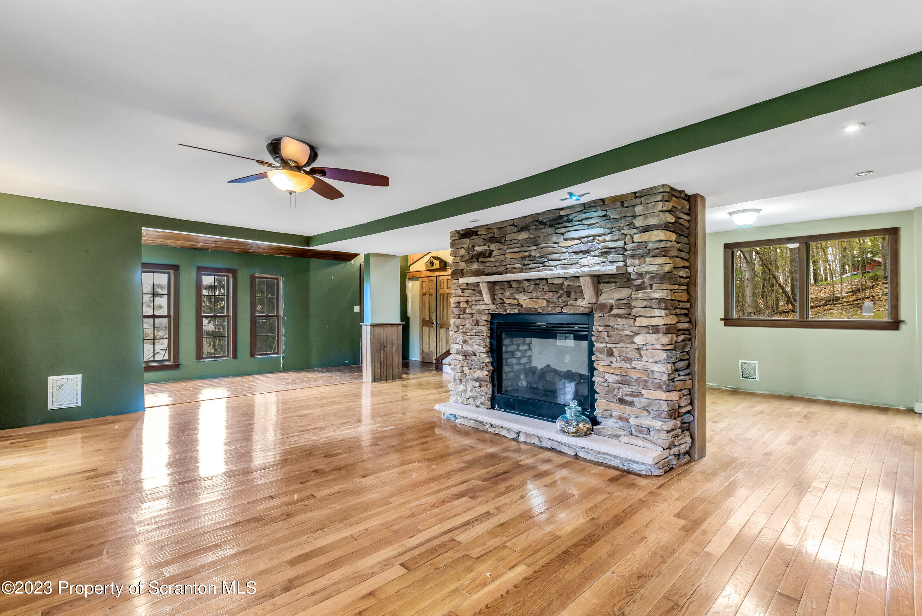 21 Ridge Street Dallas, PA 18612 - Photo 51 of 92