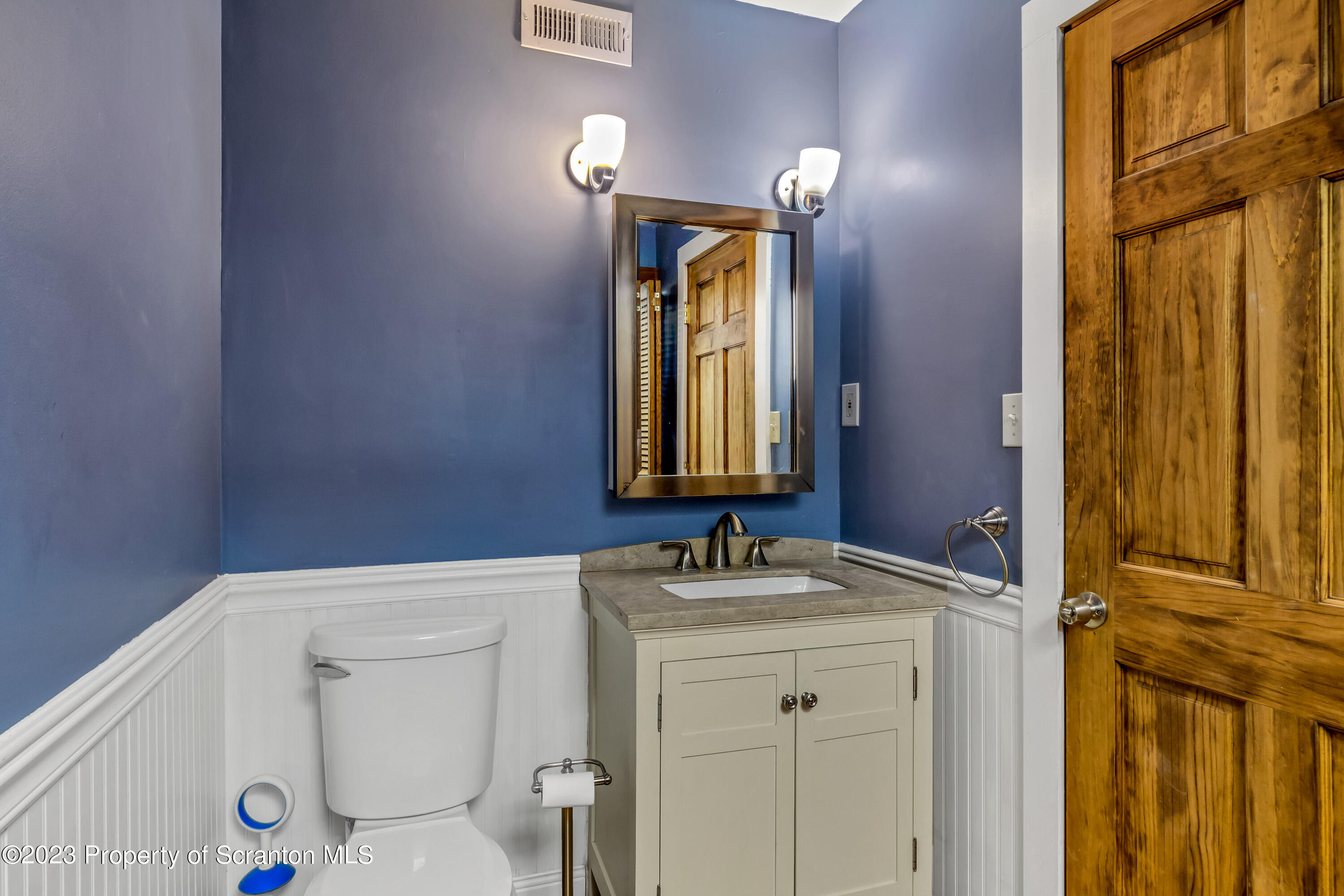 21 Ridge Street Dallas, PA 18612 - Photo 63 of 92