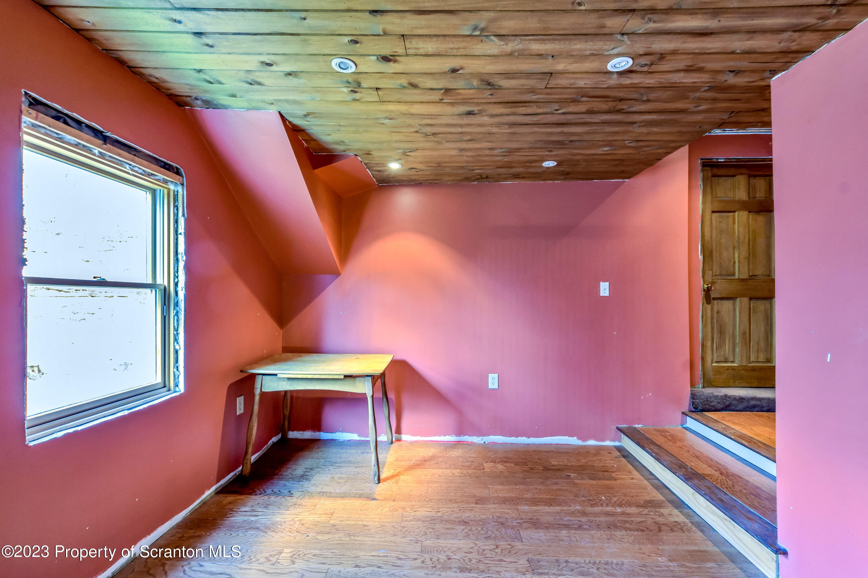 21 Ridge Street Dallas, PA 18612 - Photo 87 of 92