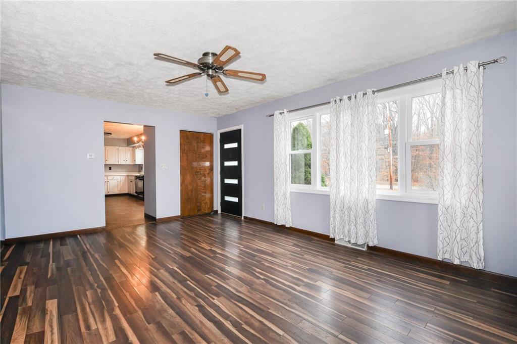 470 North Liberty Road Grove City, PA 16127 - Photo 4 of 22