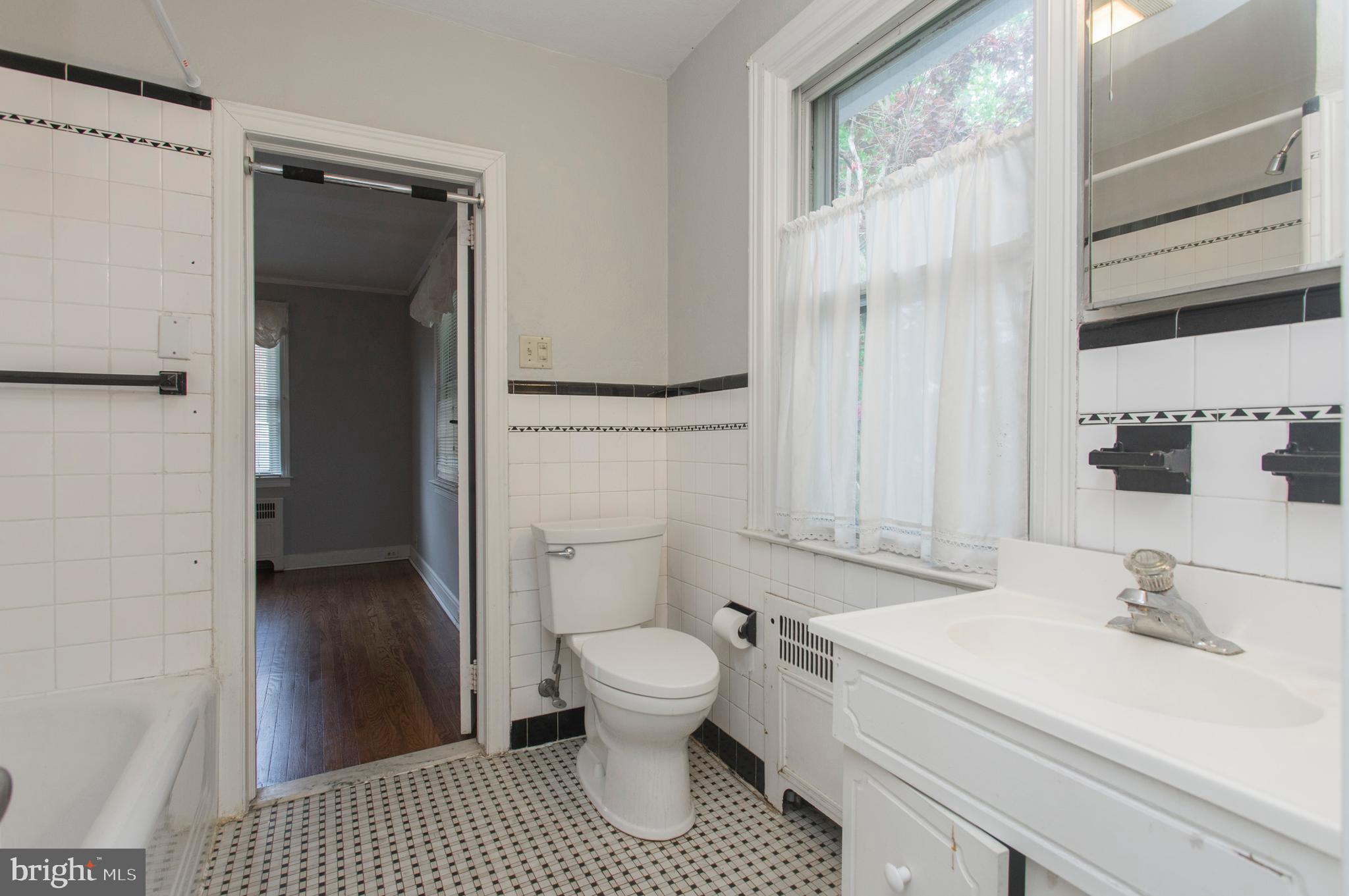 1417 Edgevale Road Wynnewood, PA 19096 - Photo 22 of 39 Gallery Image 22