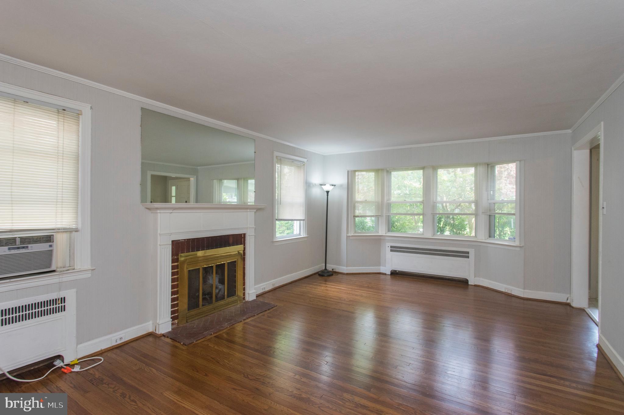 1417 Edgevale Road Wynnewood, PA 19096 - Photo 6 of 39 Gallery Image 6