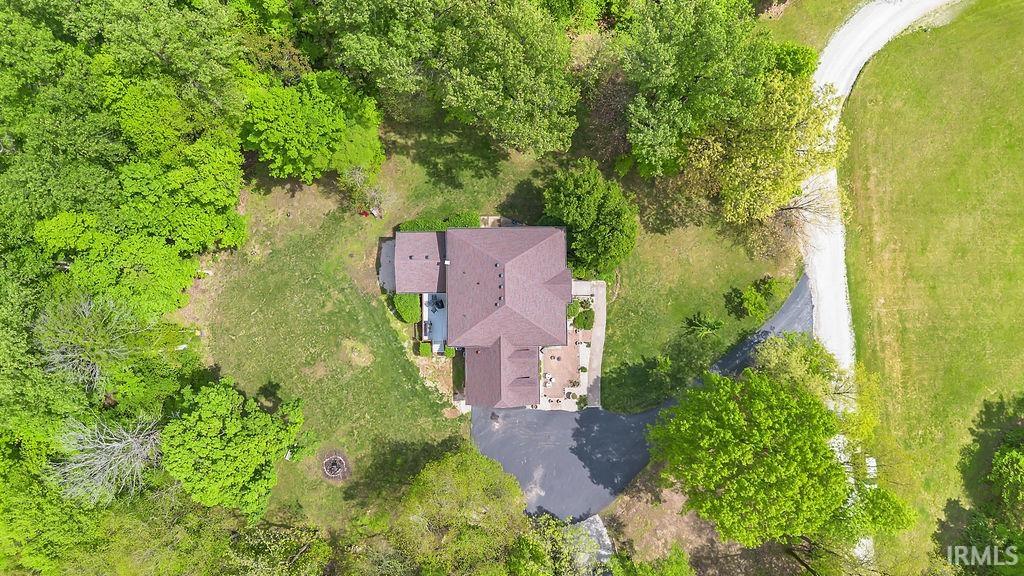 1250 East Oak Ridge Way Martinsville, IN 46151 - Photo 2 of 36