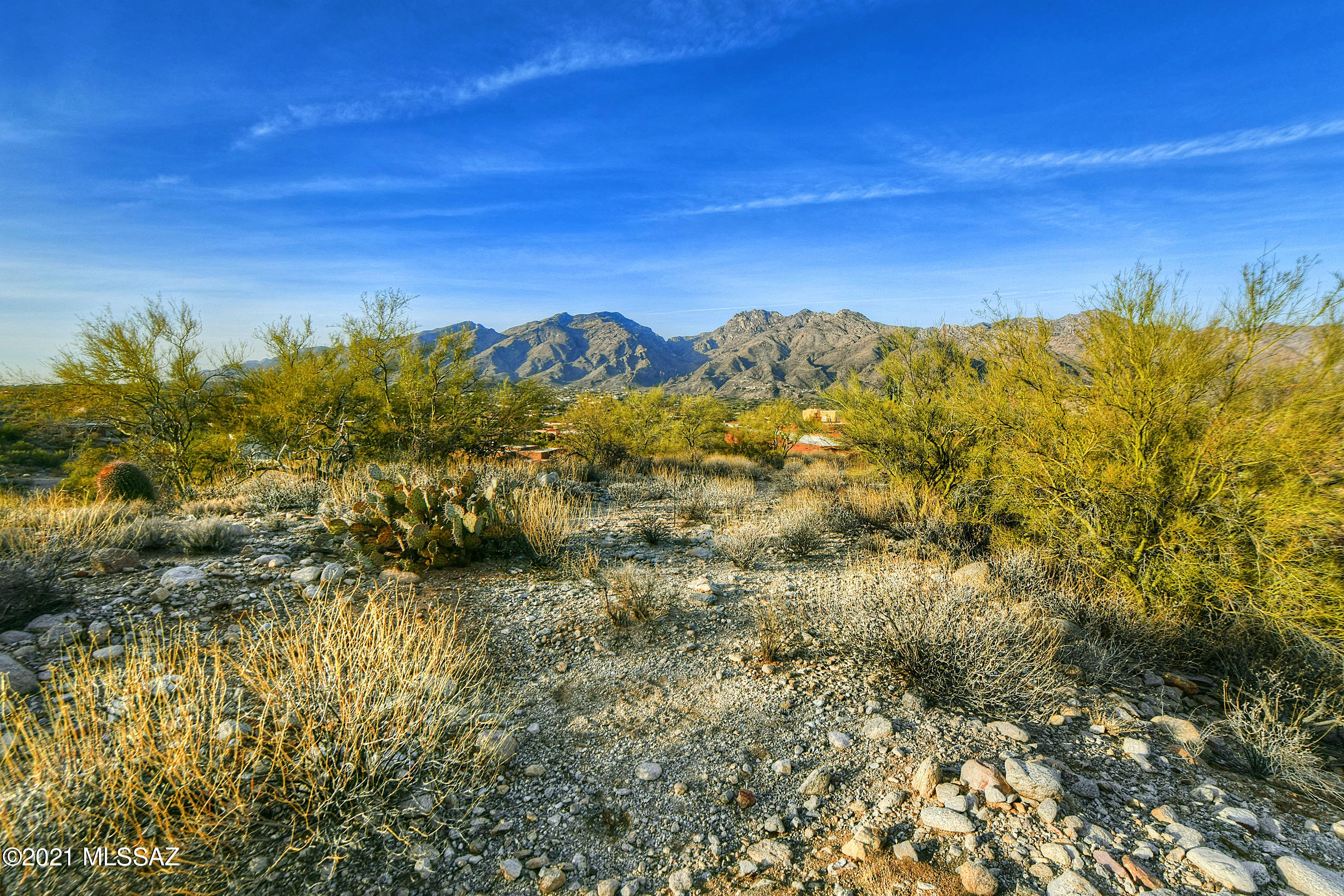 5040 North Summit Ridge Road, Unit 11 Tucson, AZ 85750 - Photo 14 of 20
