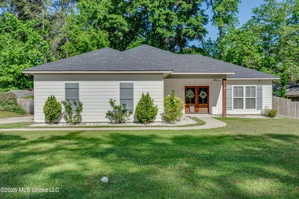 $269,900 | 203 Lotus Drive, Brandon, MS 39047