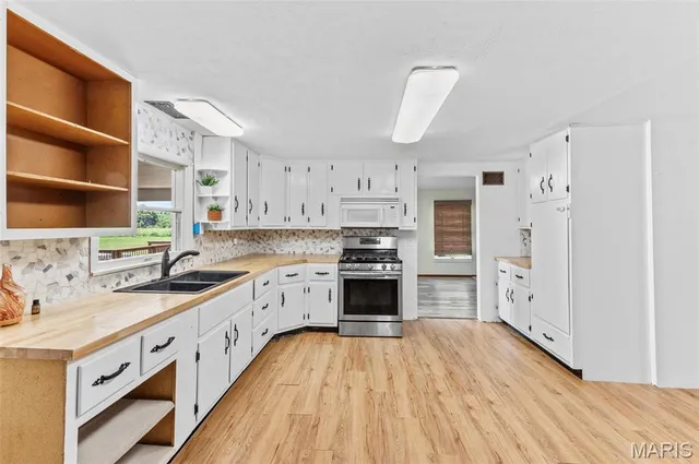 $120,000 | 8615 Snell Lane, Carlinville, IL 62626