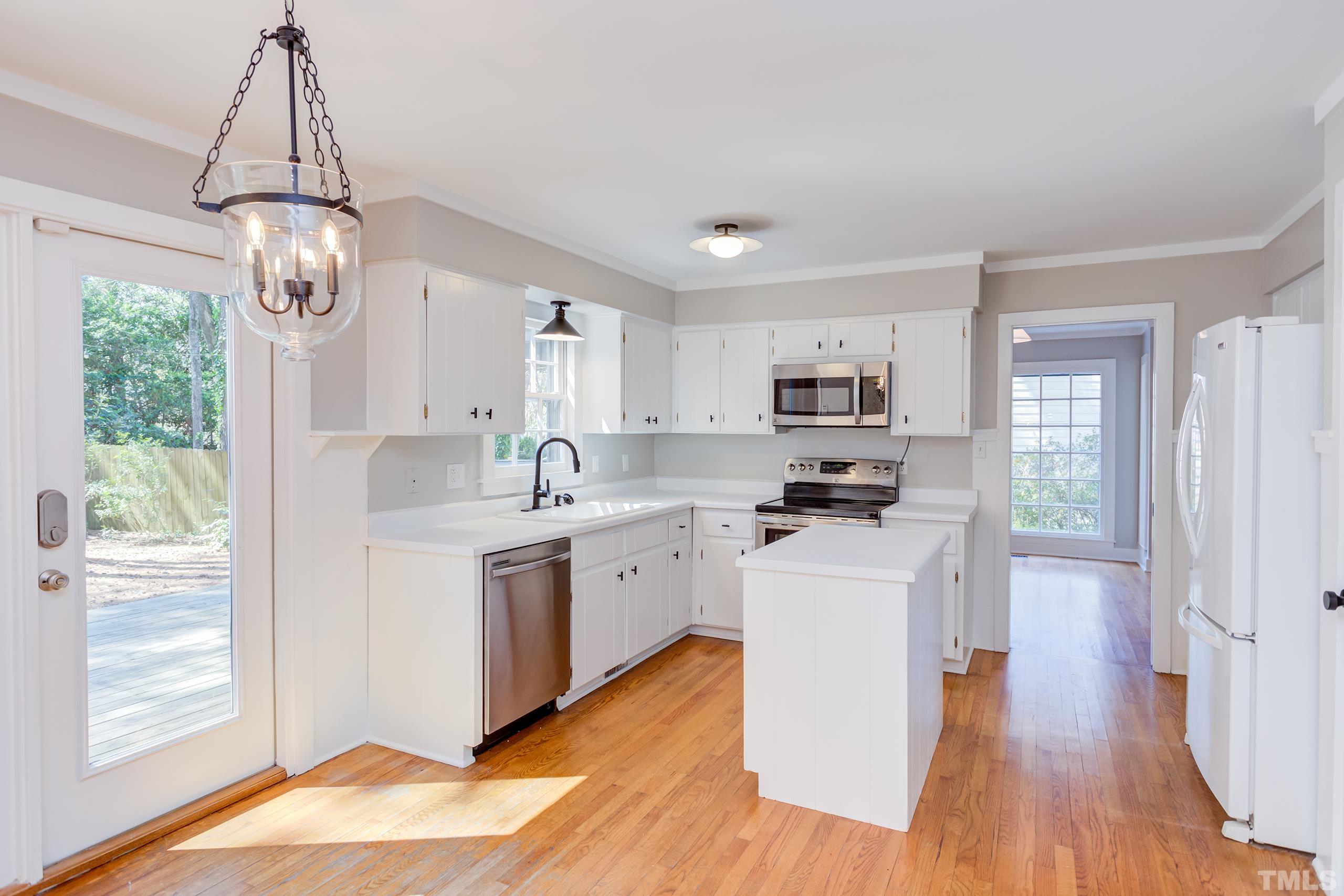 3601 Lubbock Drive Raleigh, NC 27612 - Photo 10 of 36 Gallery Image 10
