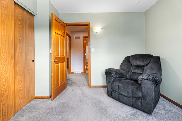 $330,000 | 325 Hillandale Street, Round Lake, IL 60073