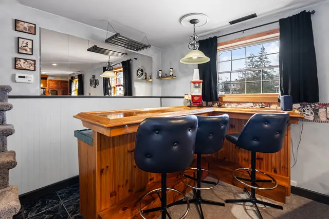 $330,000 | 325 Hillandale Street, Round Lake, IL 60073