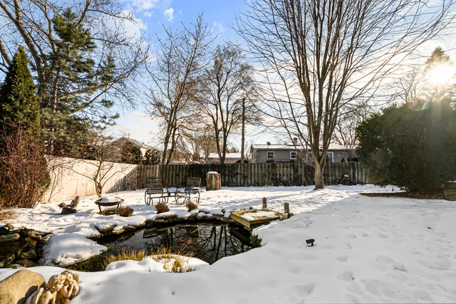 $330,000 | 325 Hillandale Street, Round Lake, IL 60073