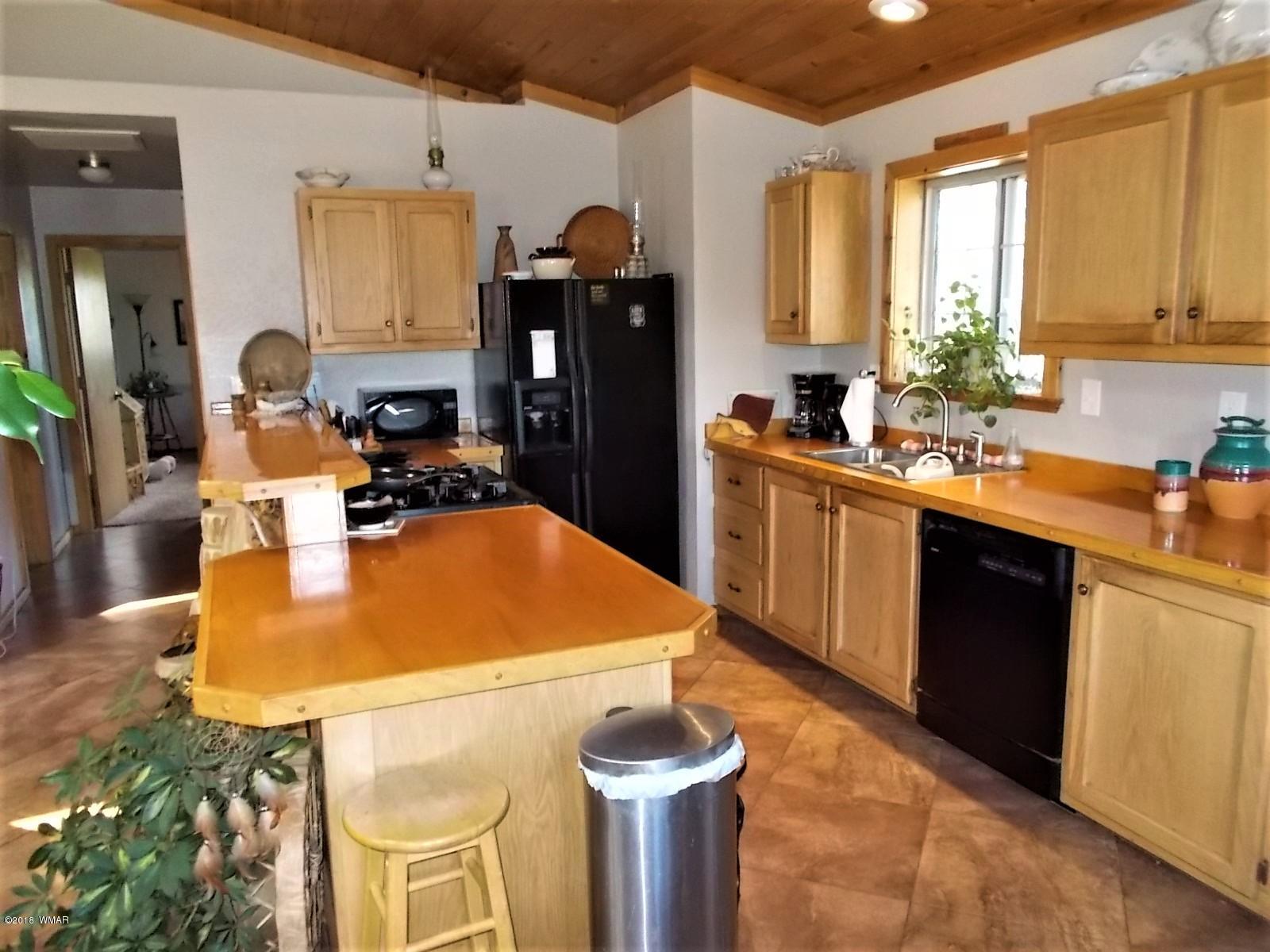 547 Co Road Show Low, AZ 85901 - Photo 7 of 30