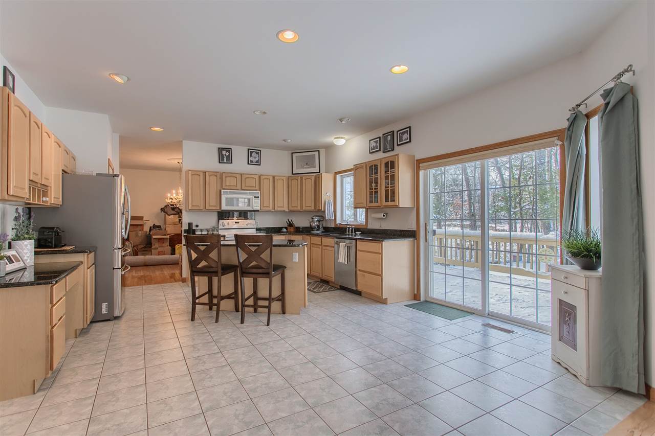 10 Squire Armour Road Windham, NH 03087 - Photo 11 of 40