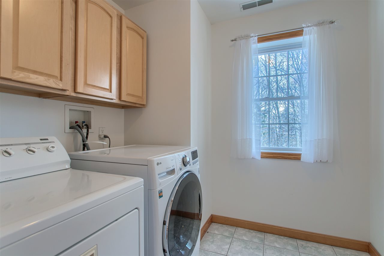 10 Squire Armour Road Windham, NH 03087 - Photo 23 of 40