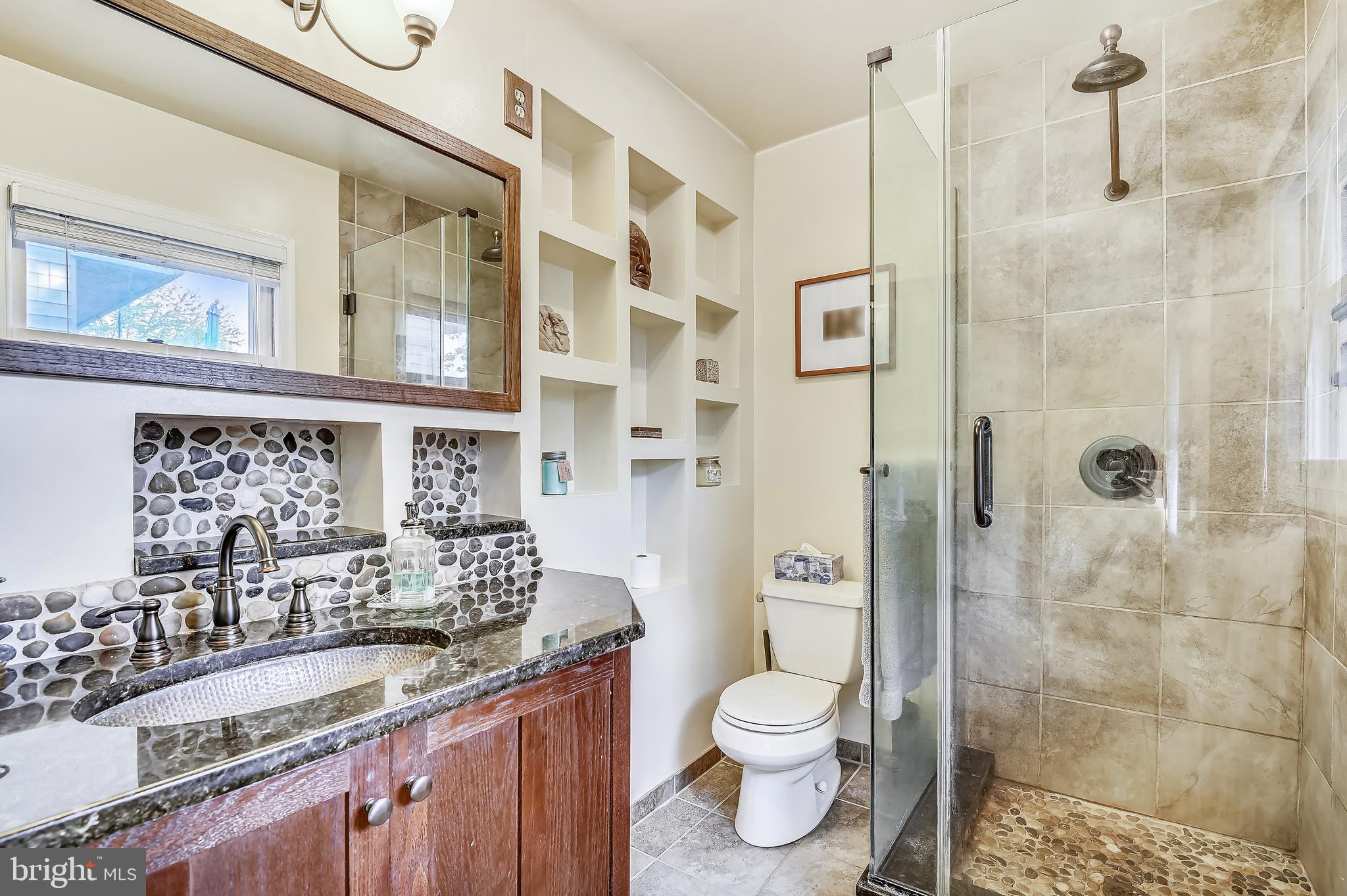 615 Burley Road Annapolis, MD 21409 - Photo 23 of 42 Primary en-suite Bathroom