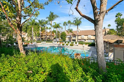 $802,000 | 4 Destiny Way, Aliso Viejo, CA 92656