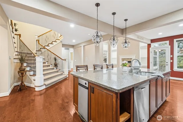 $989,950 | 4920 69th Ave Court West, University Place, WA 98467