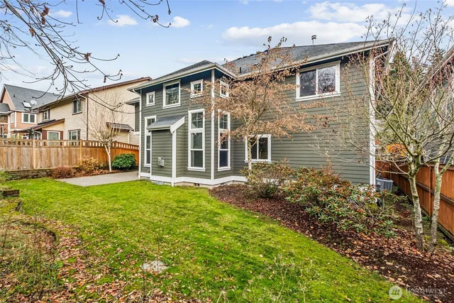 $989,950 | 4920 69th Ave Court West, University Place, WA 98467