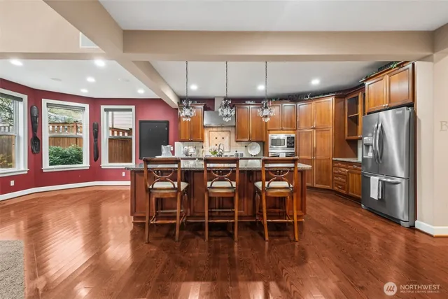 $989,950 | 4920 69th Ave Court West, University Place, WA 98467