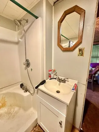 $23,900 | 407 South State Street, Caney, KS 67333